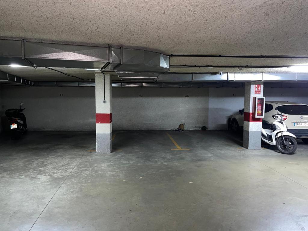 Gran Apartamento Con Parking Gratis Centro De מאלגה מראה חיצוני תמונה